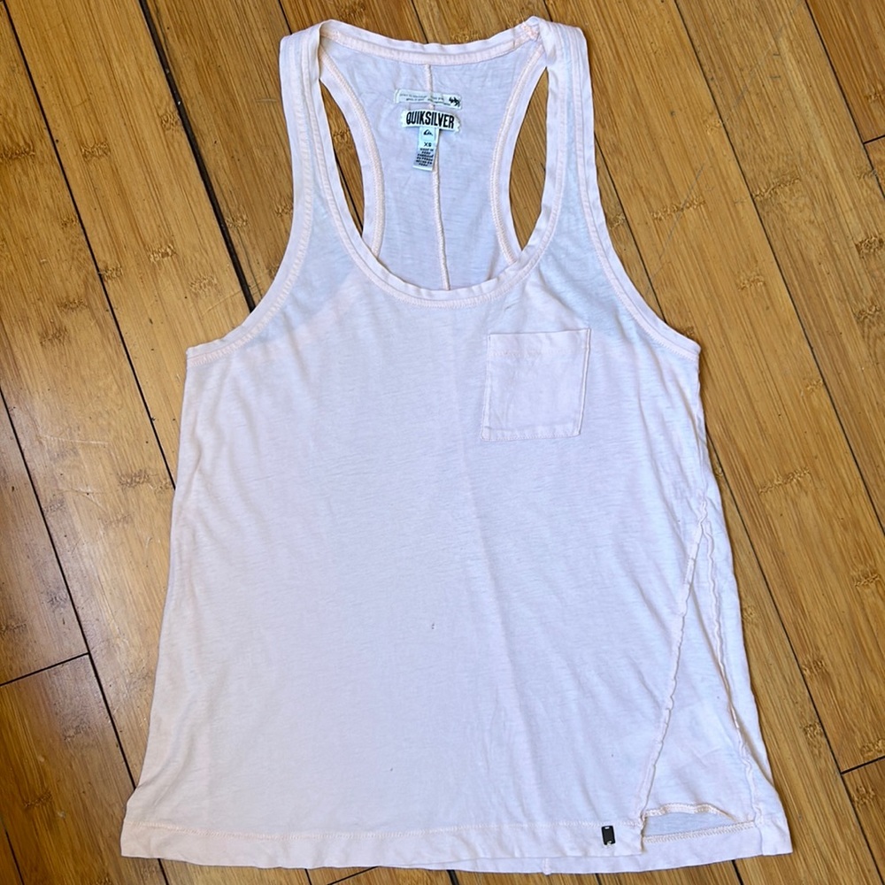 ❤️‍🔥 $5 or 3 / $12 ❤️‍🔥 - Pale Pink Racerback Tank Top - Quiksilver XS